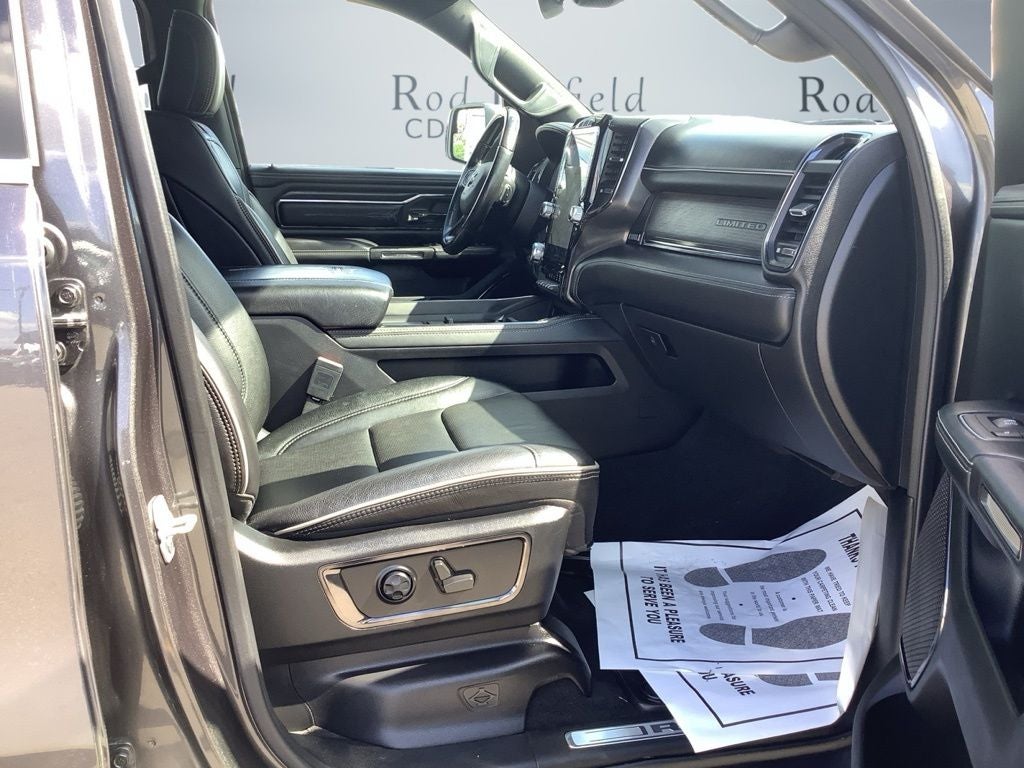 2022 RAM 1500 Limited Crew Cab 4x4 5'7' Box