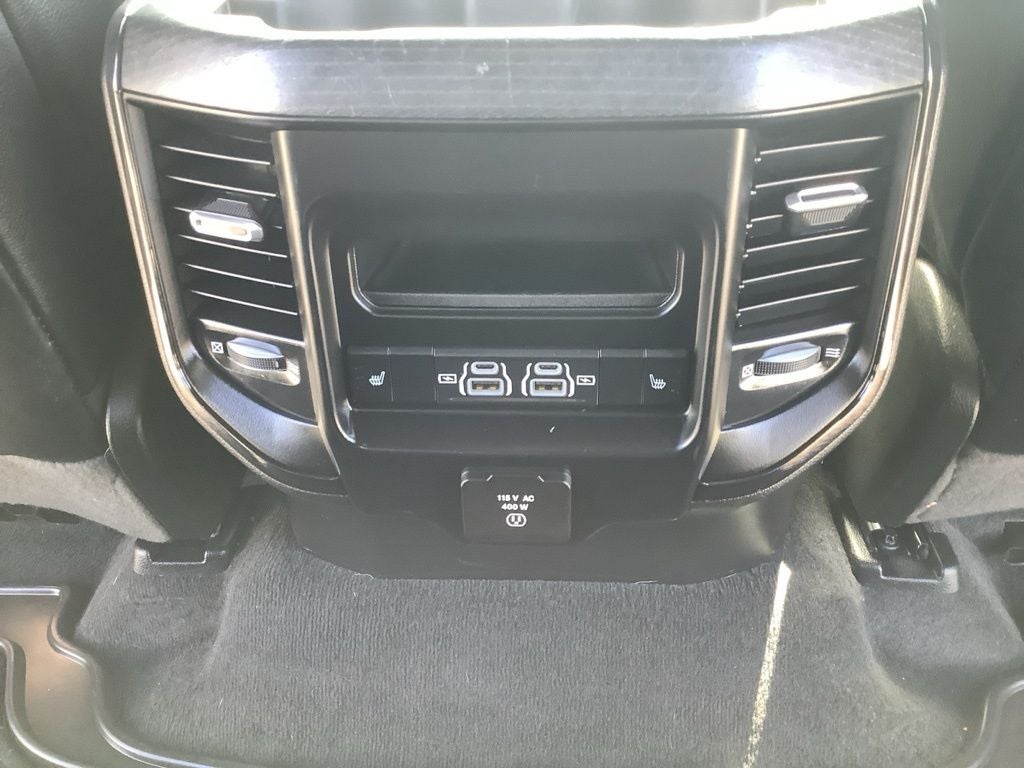 2022 RAM 1500 Limited Crew Cab 4x4 5'7' Box