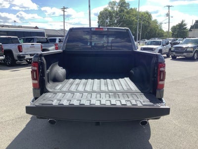 2022 RAM 1500 Limited Crew Cab 4x4 5'7' Box