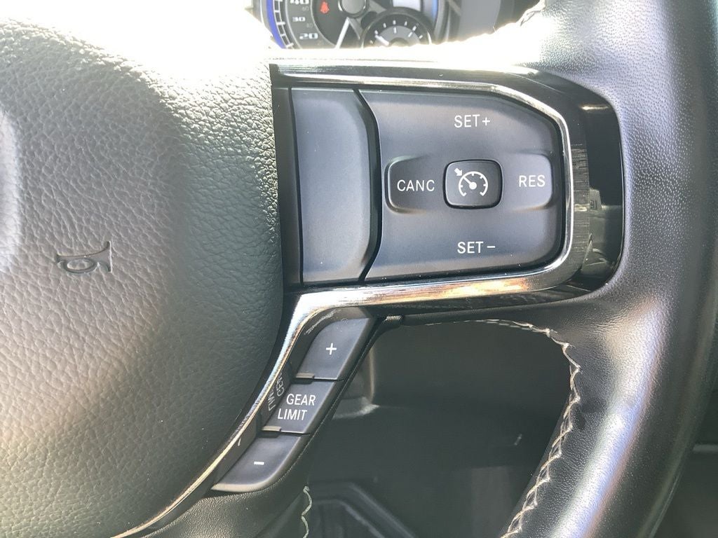 2022 RAM 1500 Limited Crew Cab 4x4 5'7' Box