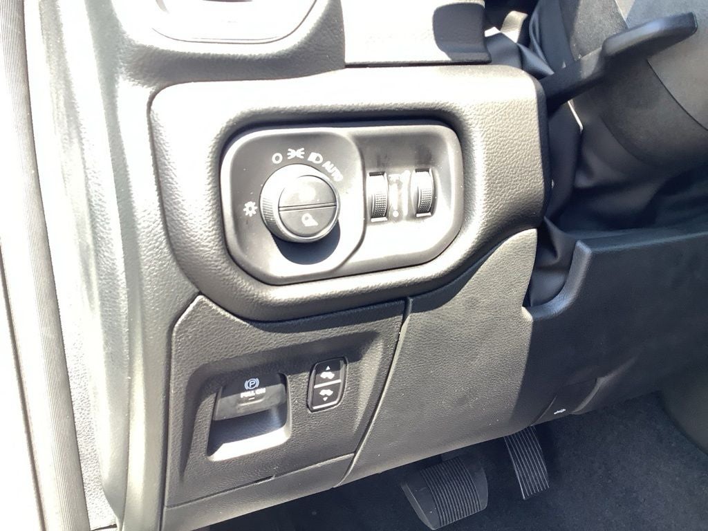 2027 RAM Ram 1500 RAM 1500 LARAMIE CREW CAB 4X4 5'7' BOX