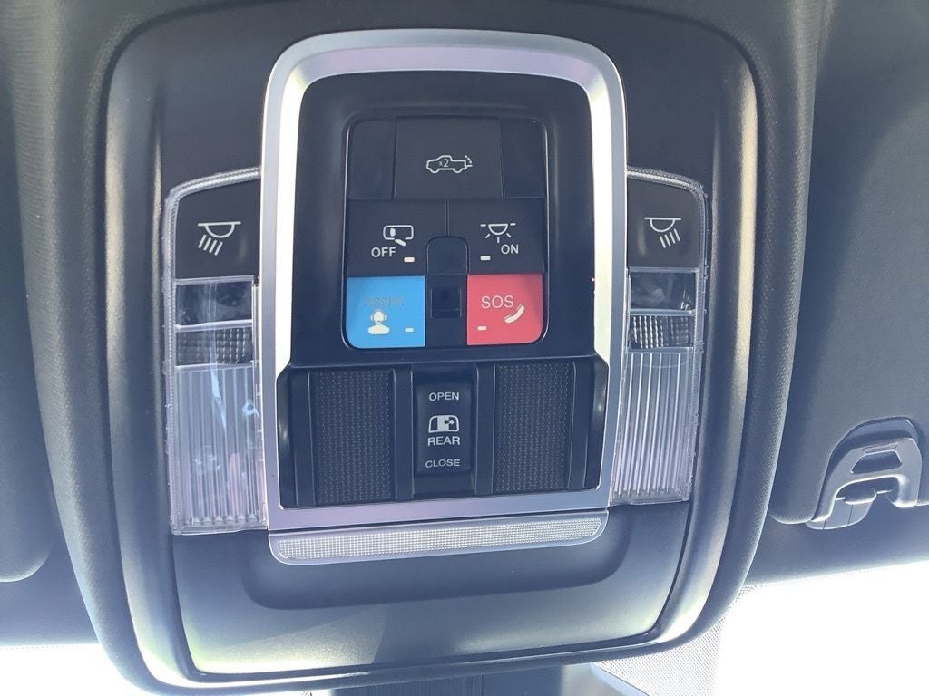 2027 RAM Ram 1500 RAM 1500 LARAMIE CREW CAB 4X4 5'7' BOX