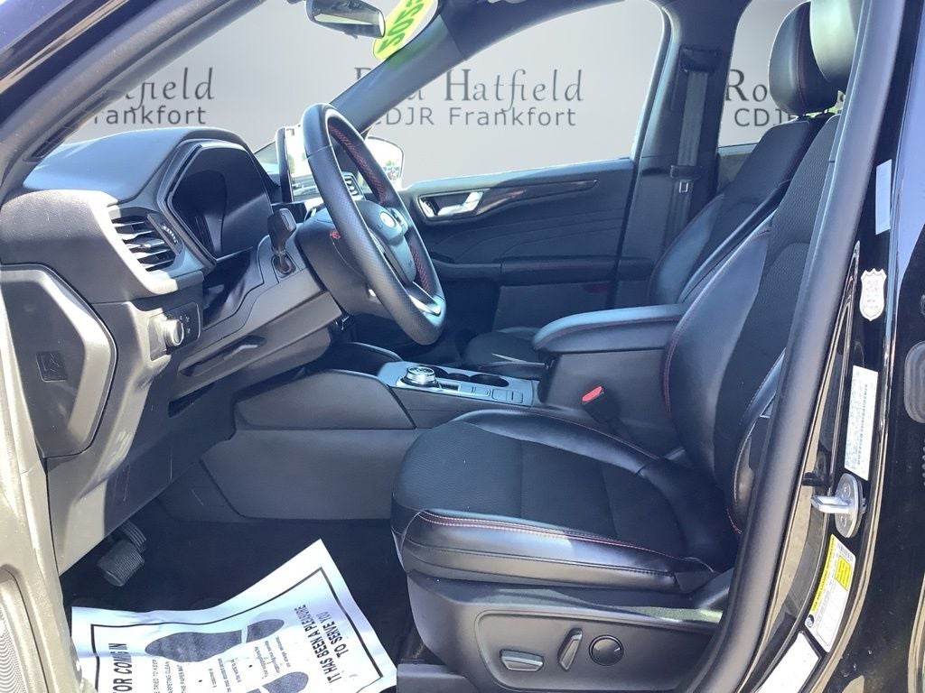 2025 Ford Escape ST-Line