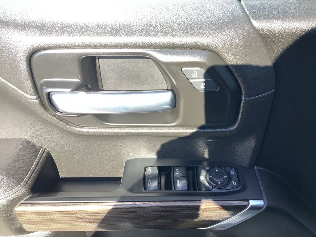 2021 Chevrolet Silverado 1500 4WD Double Cab Standard Bed LT