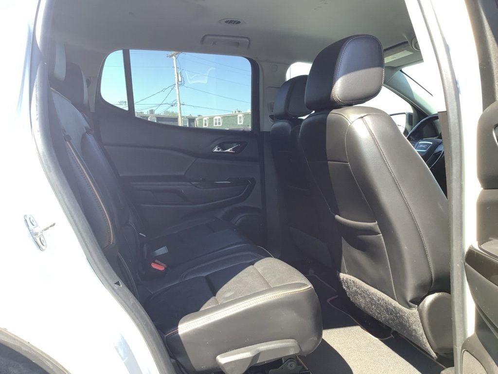 2021 GMC Acadia AWD AT4