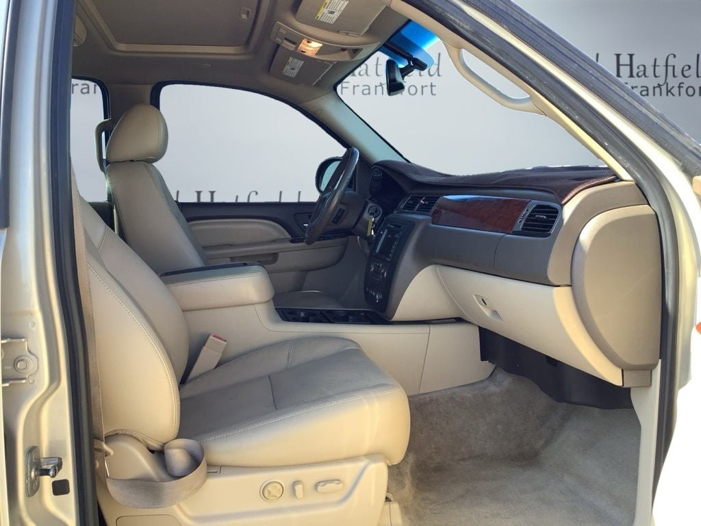 2011 GMC Yukon XL 1500 SLT