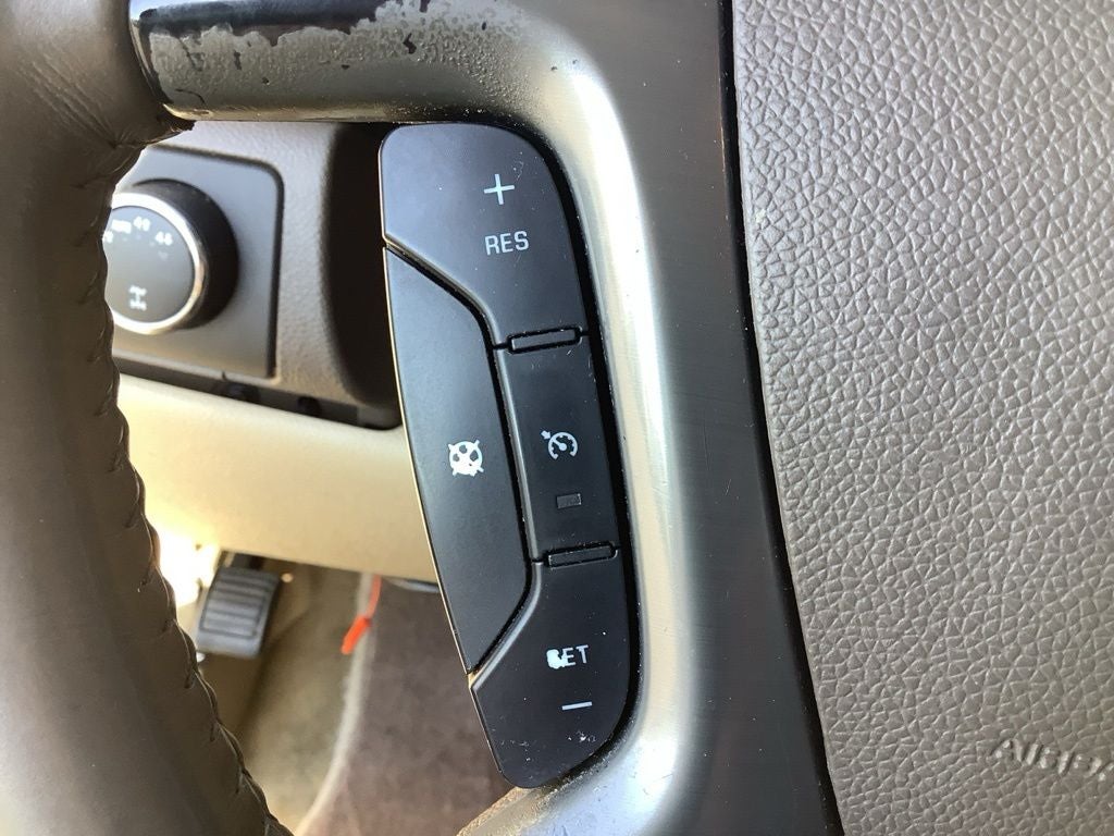 2011 GMC Yukon XL 1500 SLT