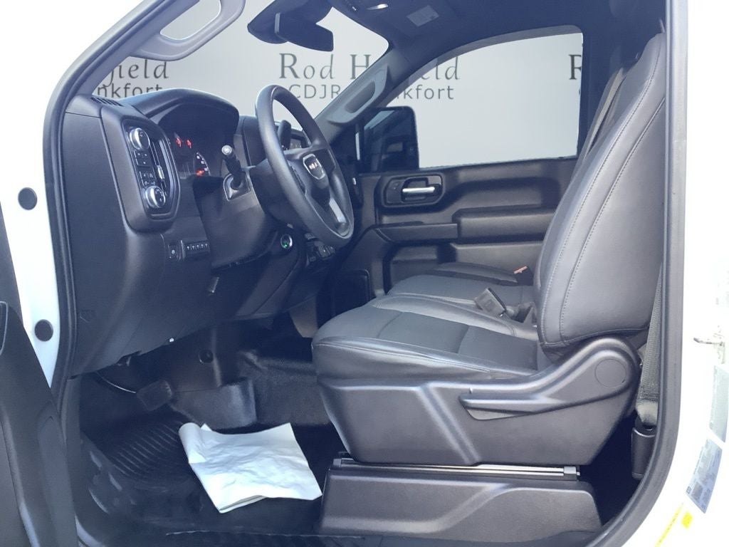2024 GMC Sierra 2500HD 4WD Regular Cab Long Bed Pro