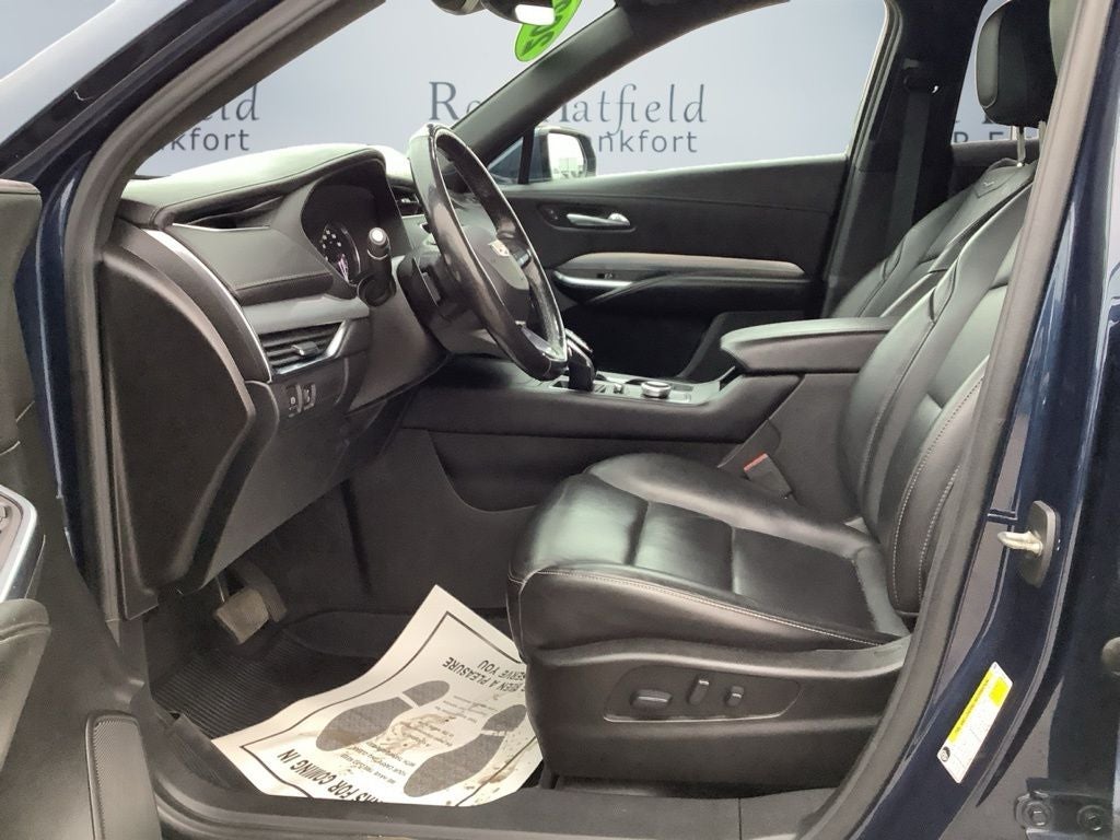 2021 Cadillac XT4 AWD Premium Luxury