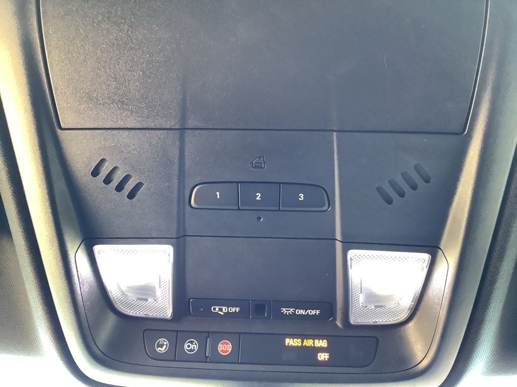 2017 Cadillac XT5 Standard