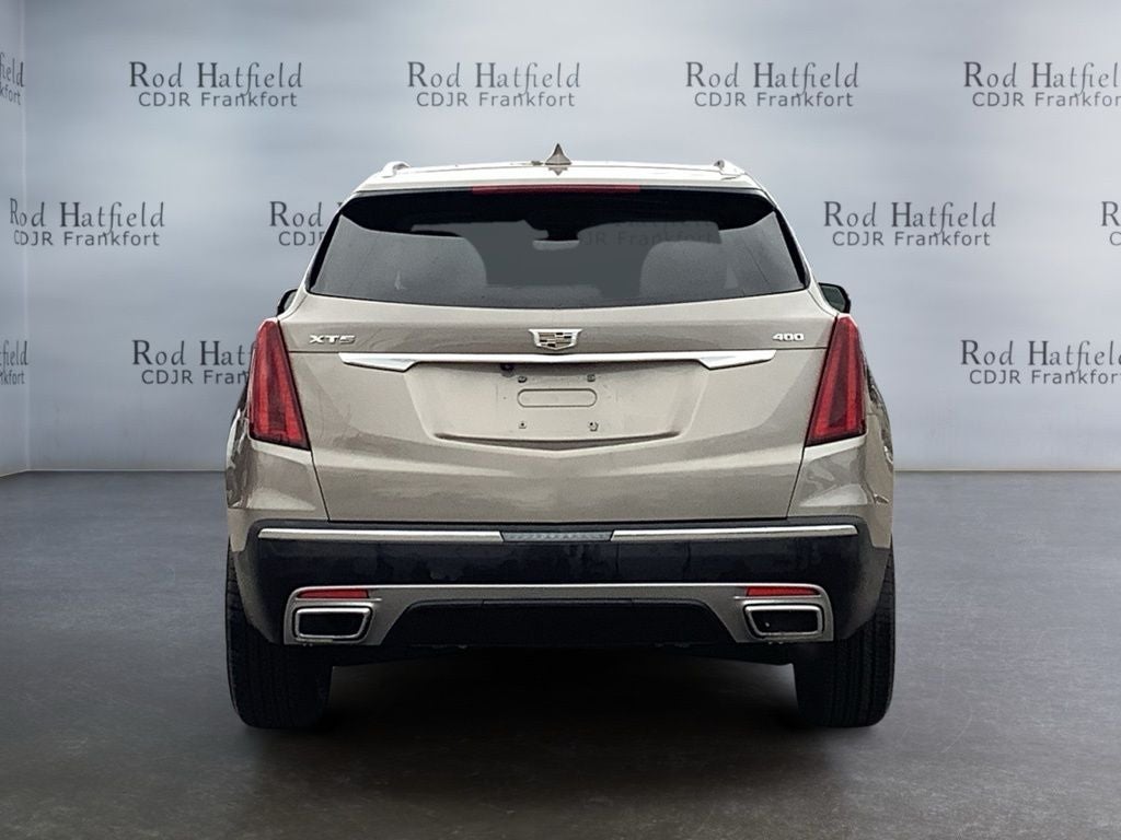 2023 Cadillac XT5 FWD Premium Luxury