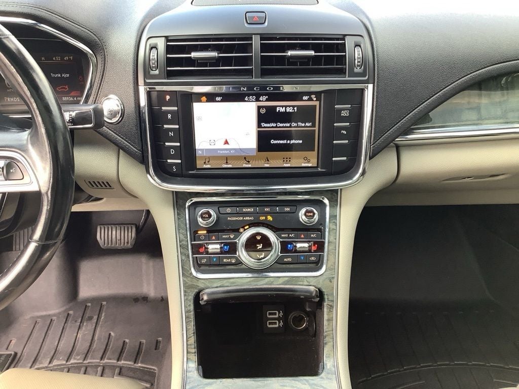 2017 Lincoln Continental Reserve