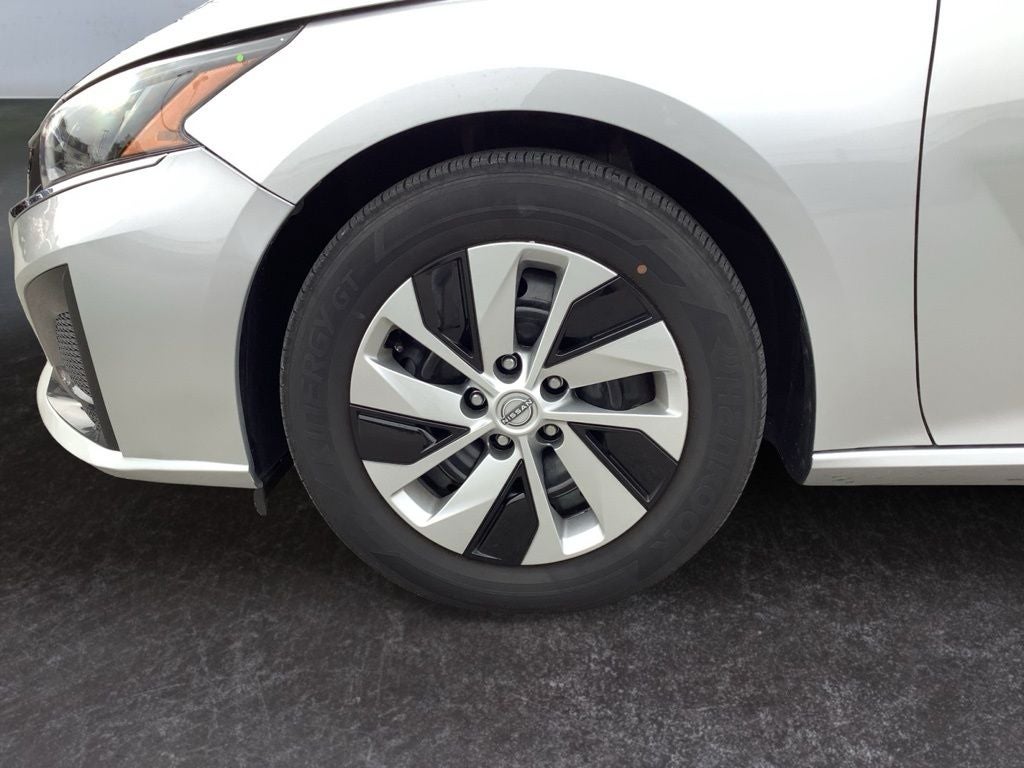 2024 Nissan Altima S FWD