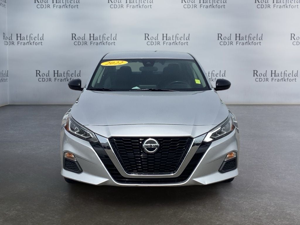 2022 Nissan Altima SR FWD
