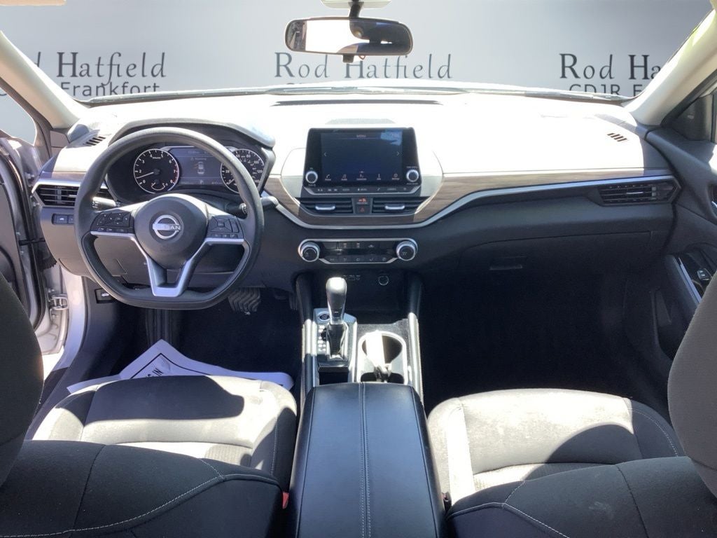 2023 Nissan Altima SV FWD