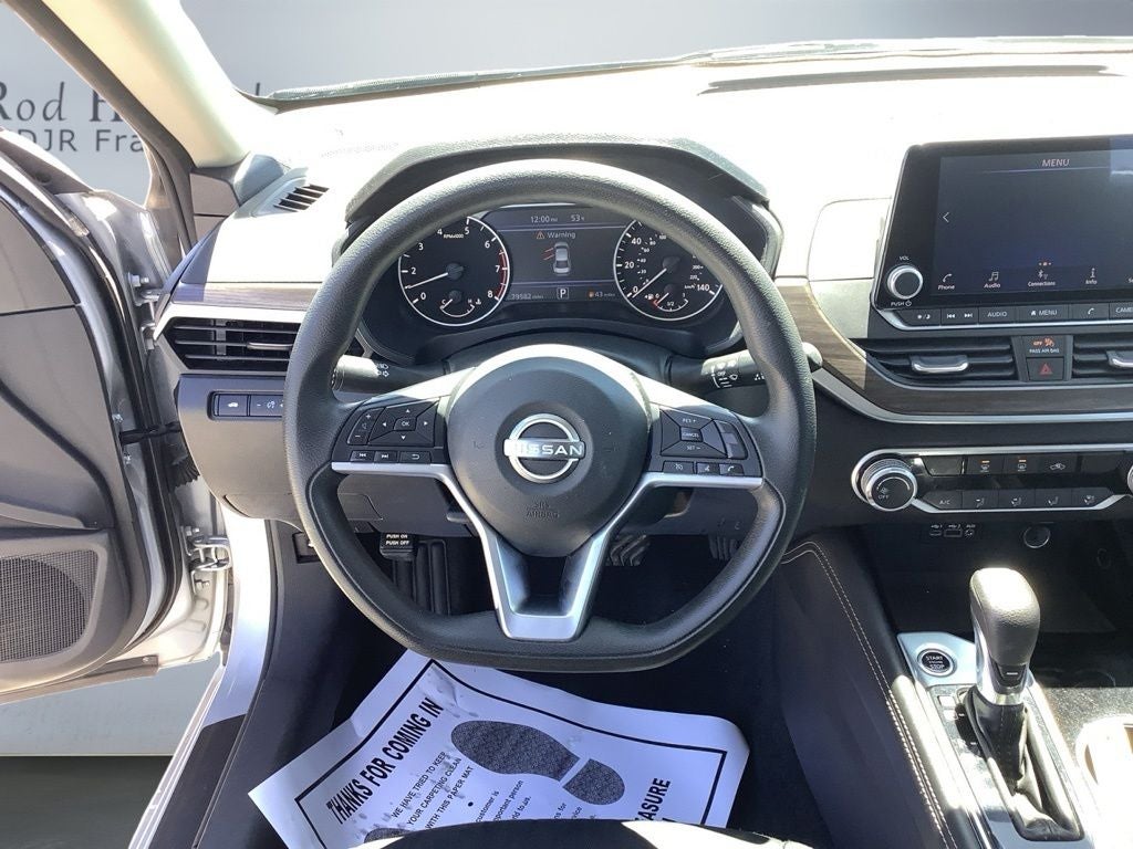 2023 Nissan Altima SV FWD