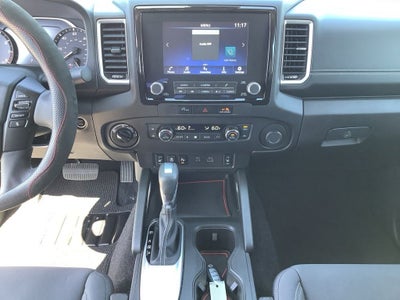 2024 Nissan Frontier Crew Cab SV 4x4