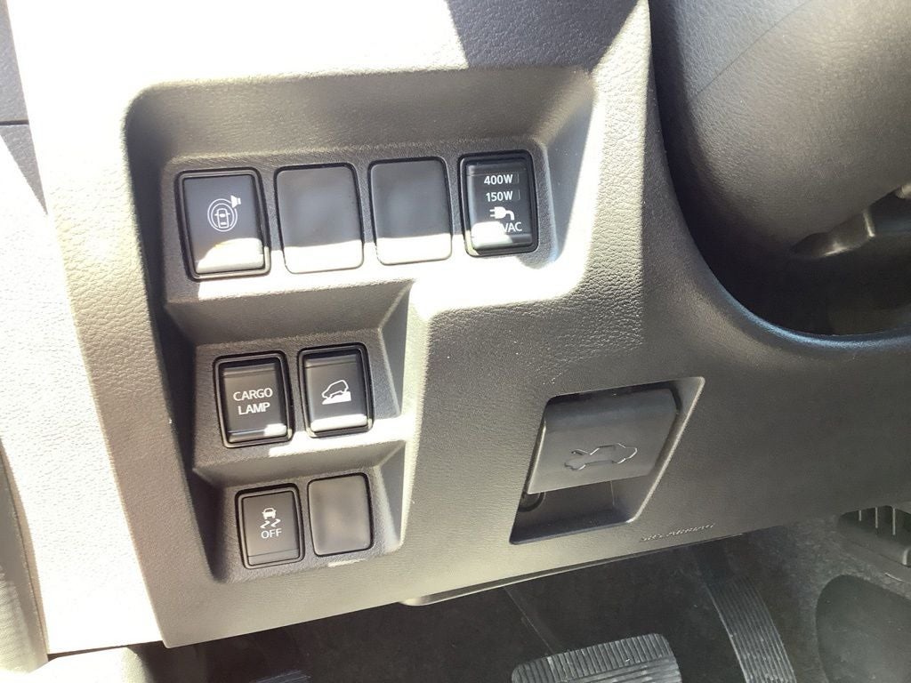 2024 Nissan Frontier Crew Cab SV 4x4