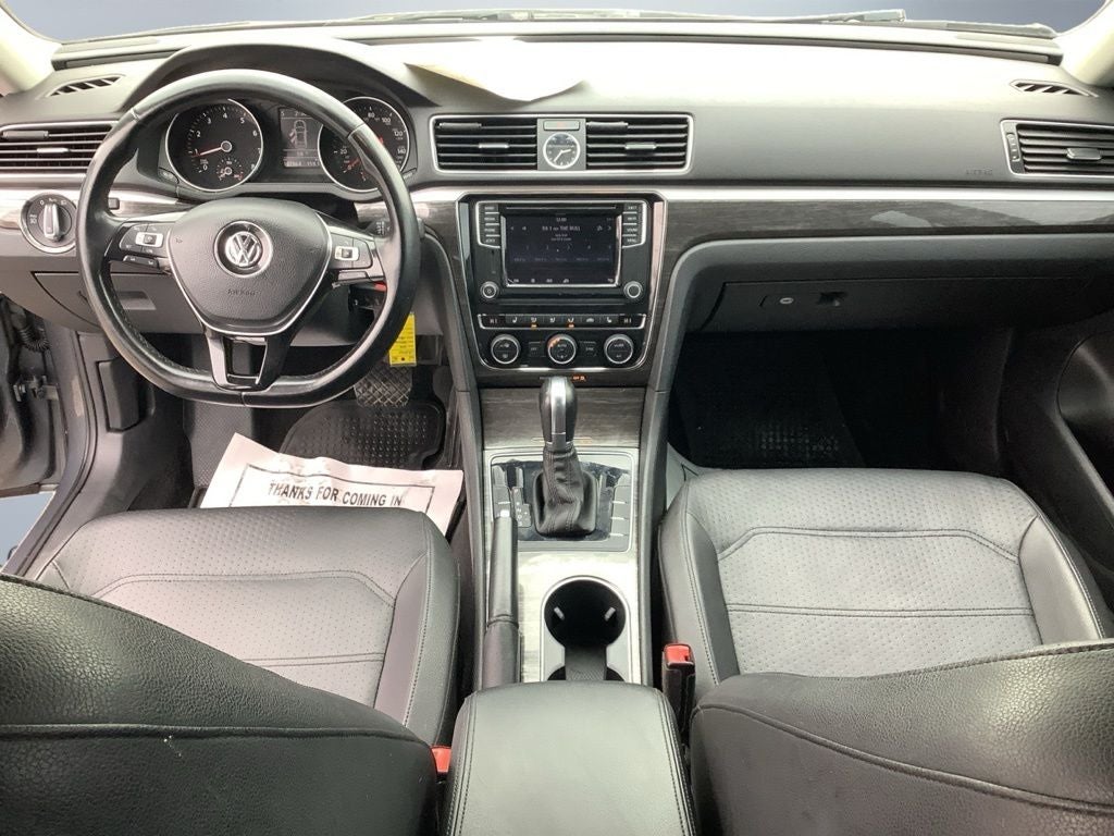 2016 Volkswagen Passat 1.8T SE