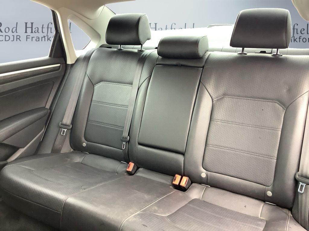 2016 Volkswagen Passat 1.8T SE