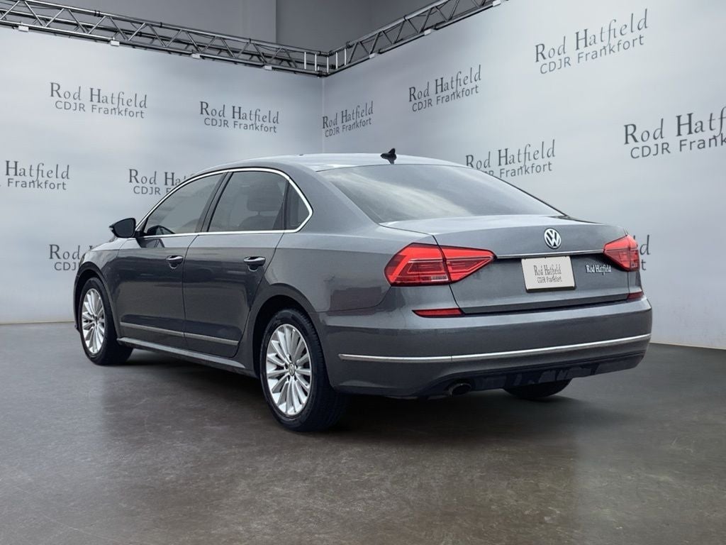 2016 Volkswagen Passat 1.8T SE