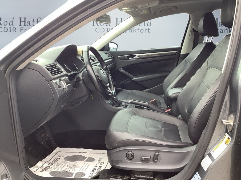 2016 Volkswagen Passat 1.8T SE