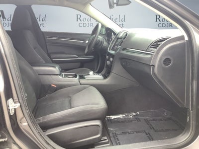 2023 Chrysler 300 Touring