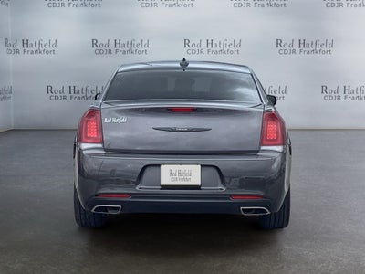 2023 Chrysler 300 Touring