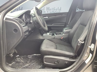 2023 Chrysler 300 Touring