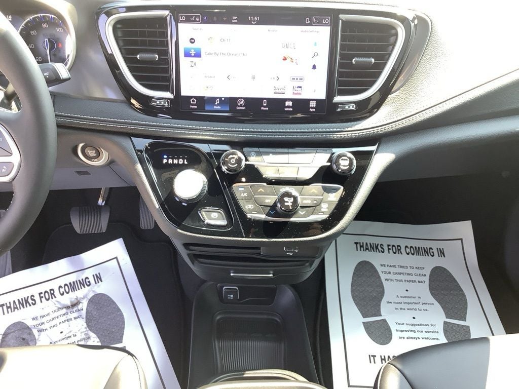 2026 Chrysler Pacifica PACIFICA SELECT