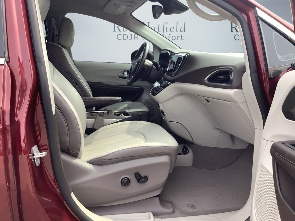 2019 Chrysler Pacifica Touring L Plus