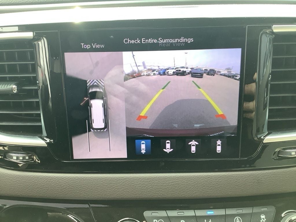 2019 Chrysler Pacifica Touring L Plus