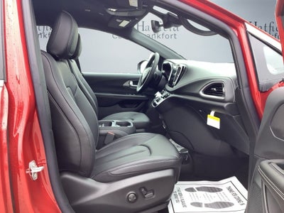 2027 Chrysler Pacifica PACIFICA SELECT AWD