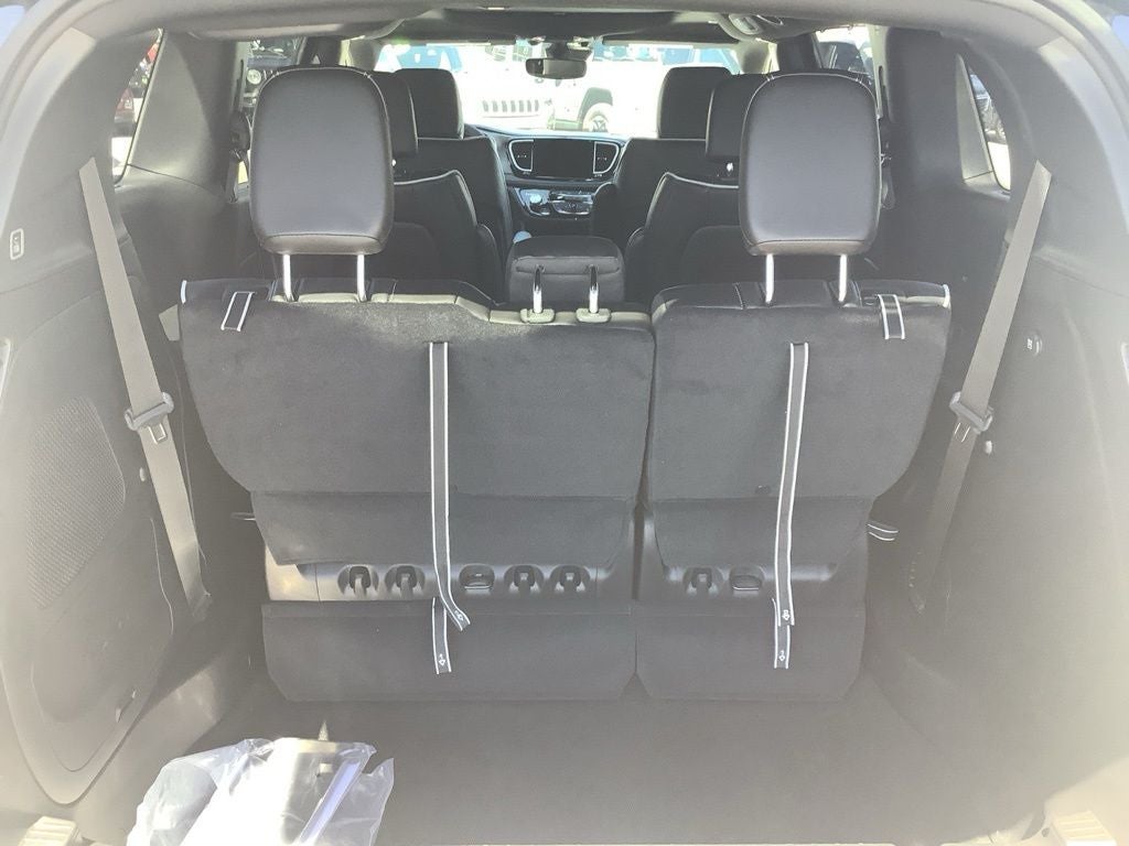 2027 Chrysler Pacifica PACIFICA LIMITED AWD