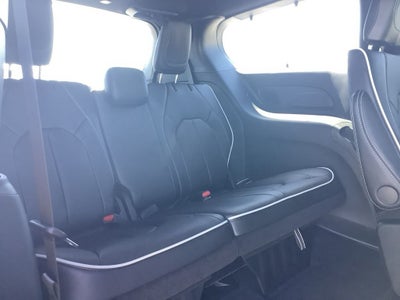2027 Chrysler Pacifica PACIFICA LIMITED AWD