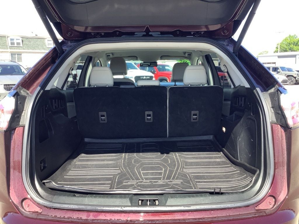 2023 Ford Edge Titanium