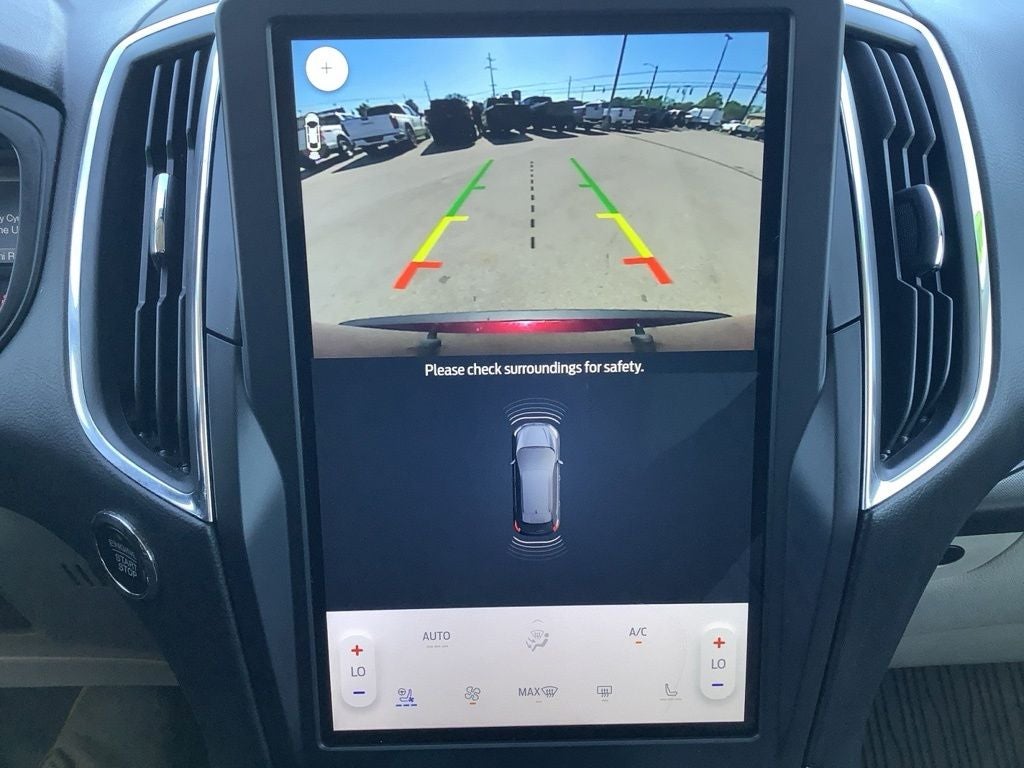 2023 Ford Edge Titanium