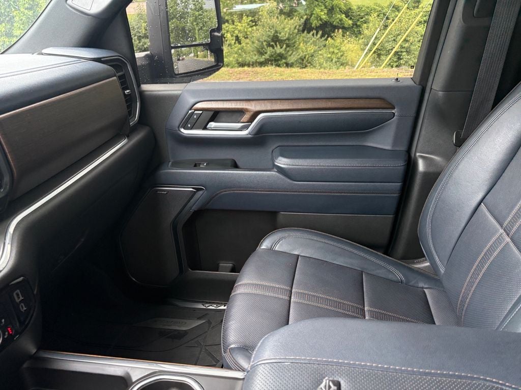 2024 Chevrolet Silverado 3500HD High Country