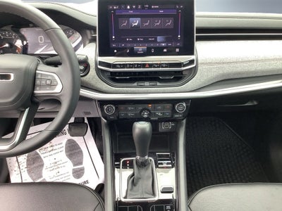 2024 Jeep Compass Latitude Lux