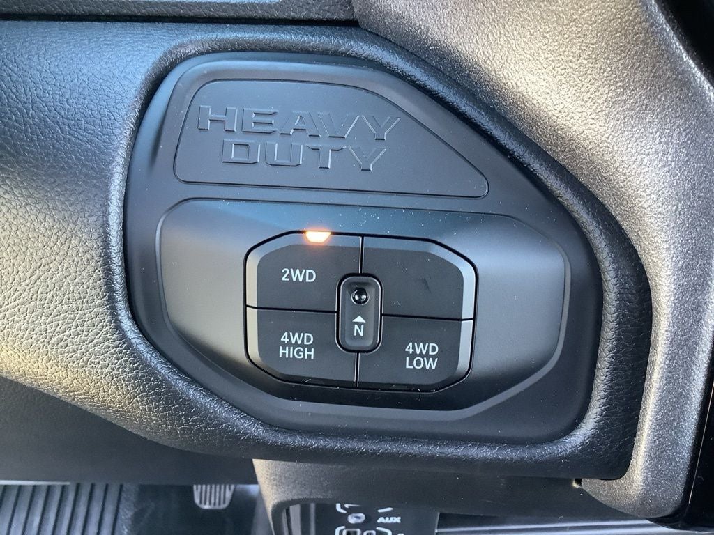 2026 RAM Ram 3500 RAM 3500 TRADESMAN CREW CAB 4X4 6'4' BOX