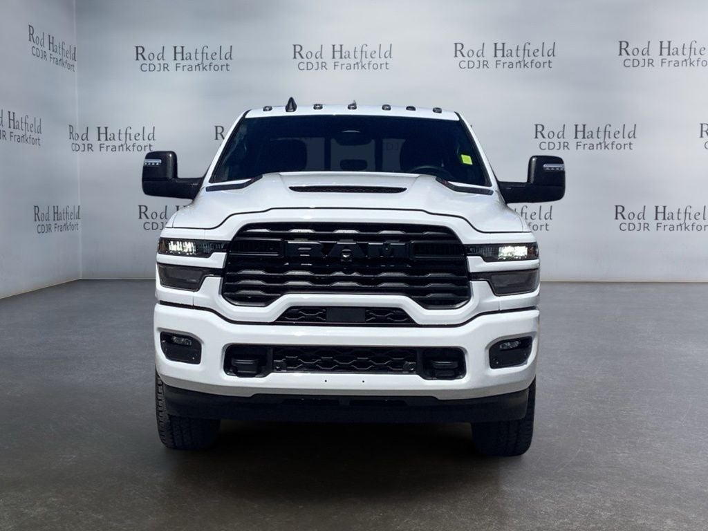 2026 RAM Ram 2500 RAM 2500 BLACK EXPRESS CREW CAB 4X4 6'4' BOX