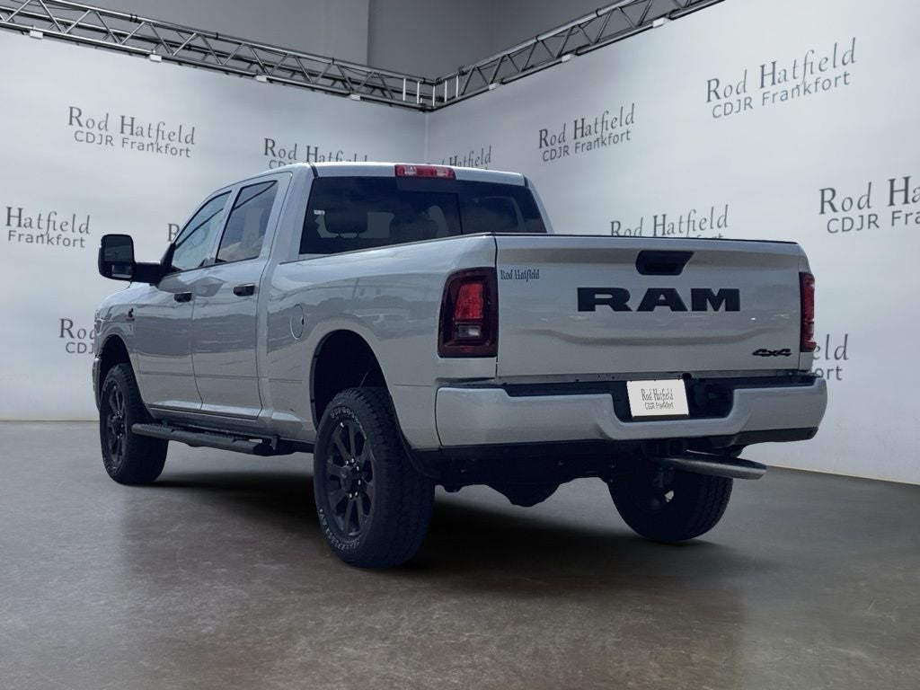 2026 RAM Ram 2500 RAM 2500 BLACK EXPRESS CREW CAB 4X4 6'4' BOX