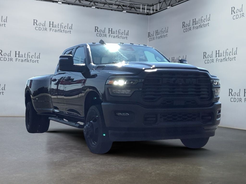 2026 RAM Ram 3500 RAM 3500 TRADESMAN CREW CAB 4X4 8' BOX