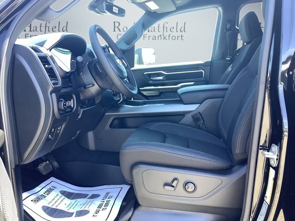 2026 RAM 1500 RAM 1500 BIG HORN CREW CAB 4X4 5'7' BOX