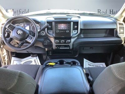 2019 RAM 2500 Tradesman Crew Cab 4x4 6'4' Box