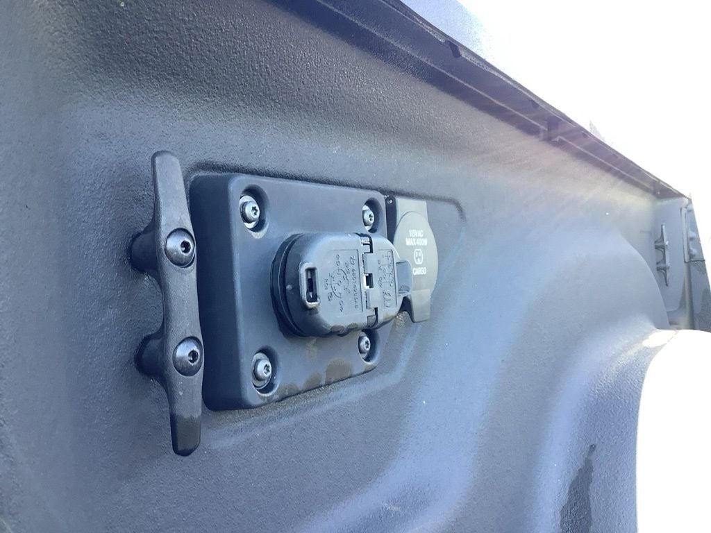 2024 RAM 2500 Tradesman Crew Cab 4x4 6'4' Box
