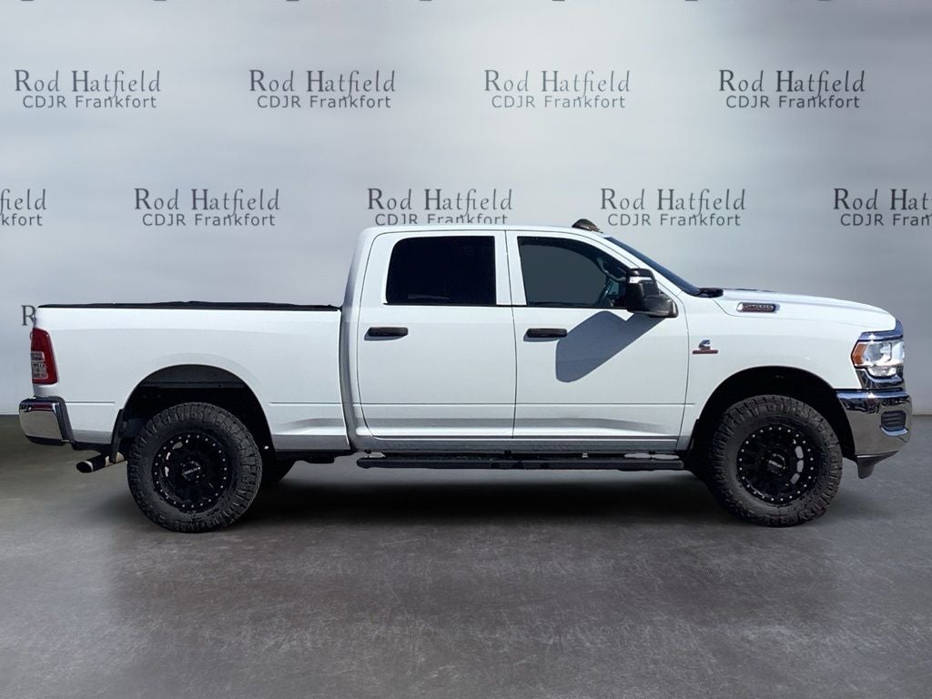 2024 RAM 2500 Tradesman Crew Cab 4x4 6'4' Box