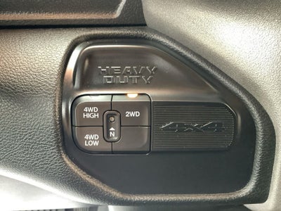 2020 RAM 2500 Tradesman Crew Cab 4x4 6'4' Box