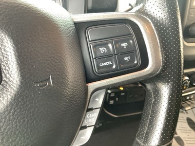 2020 RAM 2500 Tradesman Crew Cab 4x4 6'4' Box