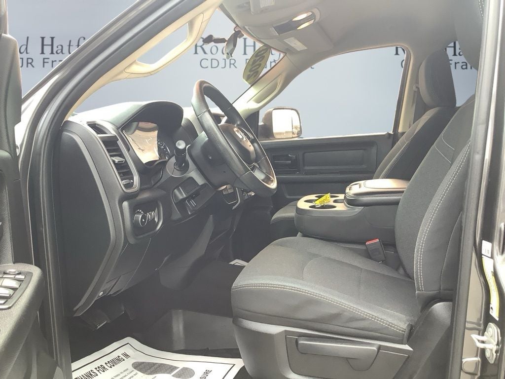 2020 RAM 2500 Tradesman Crew Cab 4x4 6'4' Box